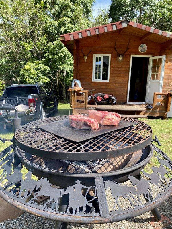 THE ULTIMATE BBQ FIRE PIT 900mm FREE Vinyl Cover Unique