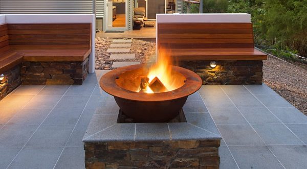Classic Natural Warmth Outdoor Wood Fire Pits