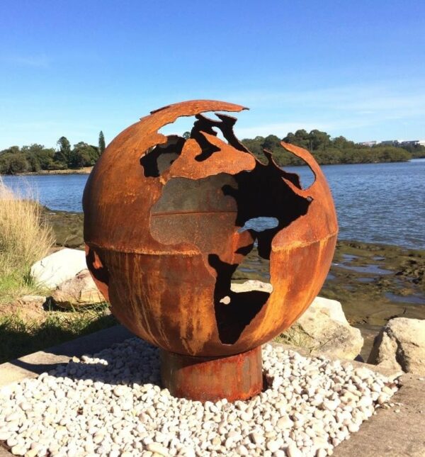 Elegan Globe Fire Pits